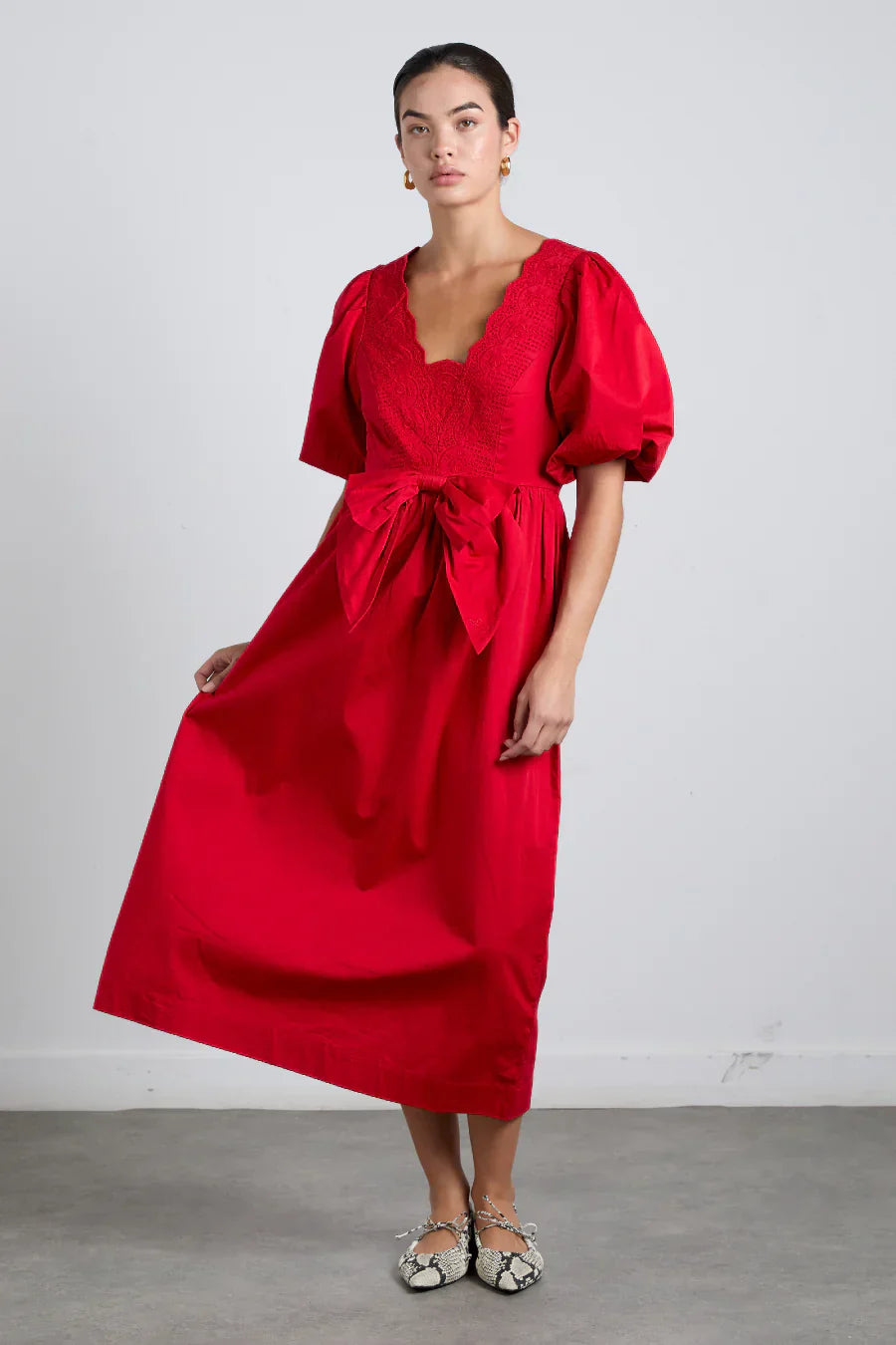 aria bow embroidered midi dress - red